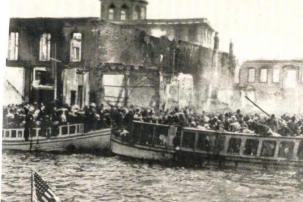 ΣΜΥΡΝΗ-ΑΦΙΕΡΩΜΑ: Η πυρπόληση,όπως την περιέγραψαν αυτόπτες μάρτυρες