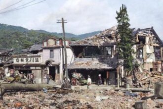 Η καταστροφή της Χιροσίμα σε μια έγχρωμη φωτογραφία
