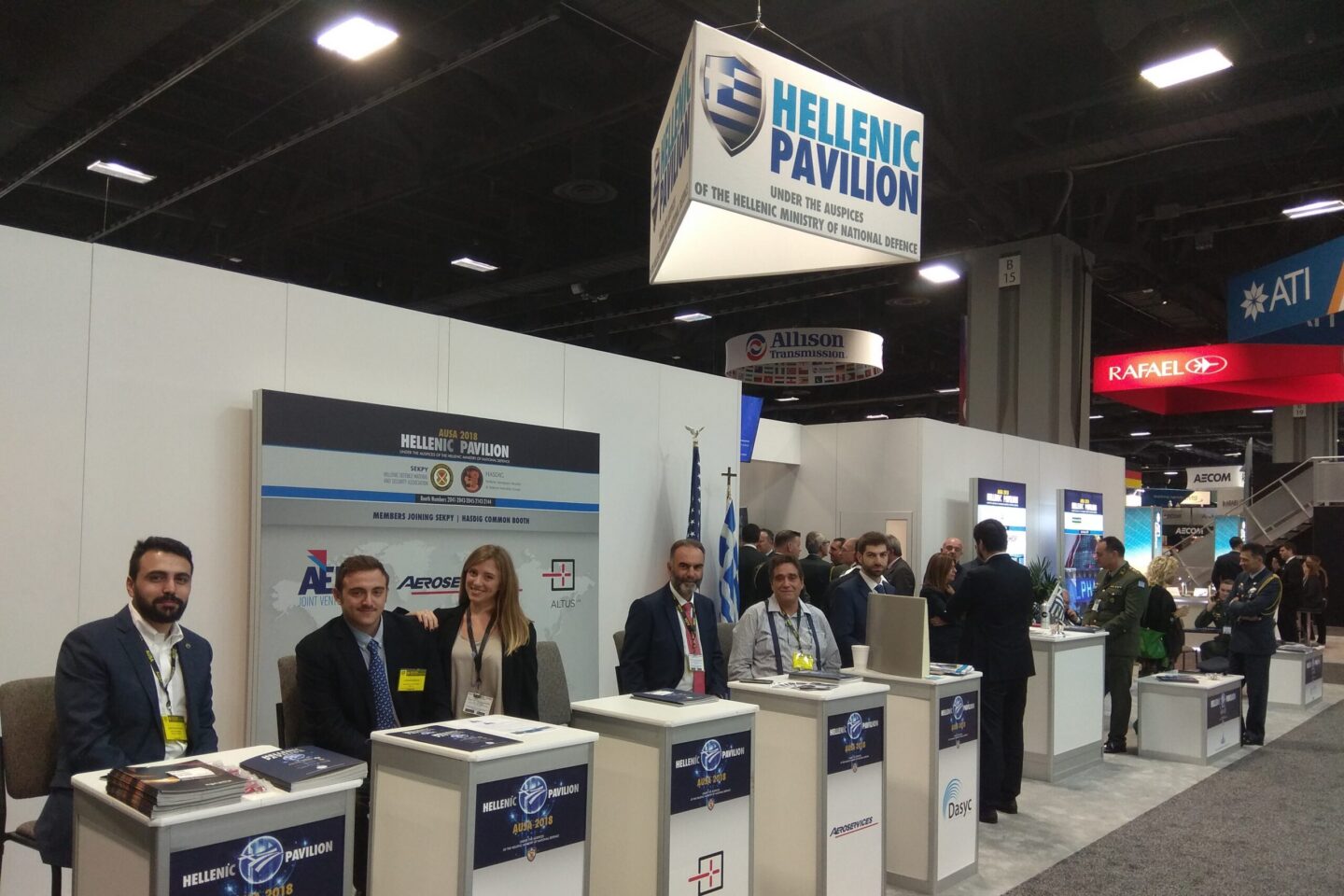 AUSA 2018: Η αμυντική βιομηχανία παίζει φουλ επίθεση με την ισχυρή παρουσία της