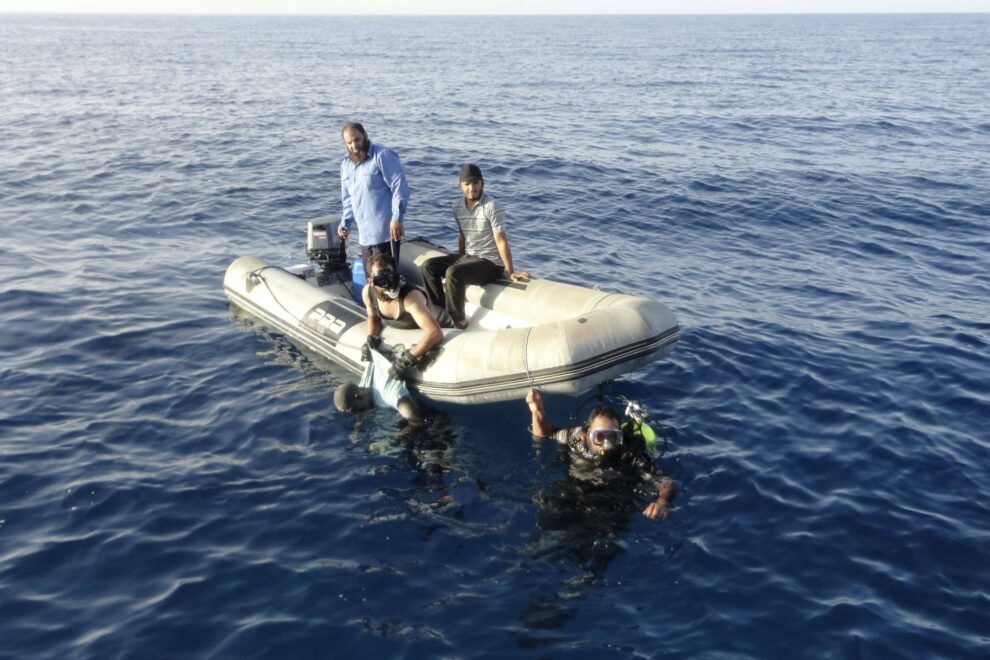 Πρωτόγνωρο κύμα μεταναστών και προσφύγων δέχεται η Μεσόγειος