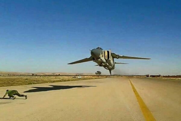 MiG-23ML: Πιο χαμηλά… δεν γίνεται – Απίστευτο βίντεο!