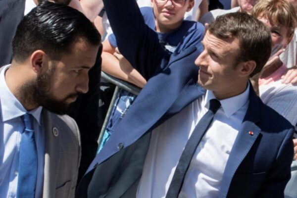Γαλλία: “Έκανα ένα λάθος και με χρησιμοποιούν για να πλήξουν τον Μακρόν” λέει ο Μπεναλά