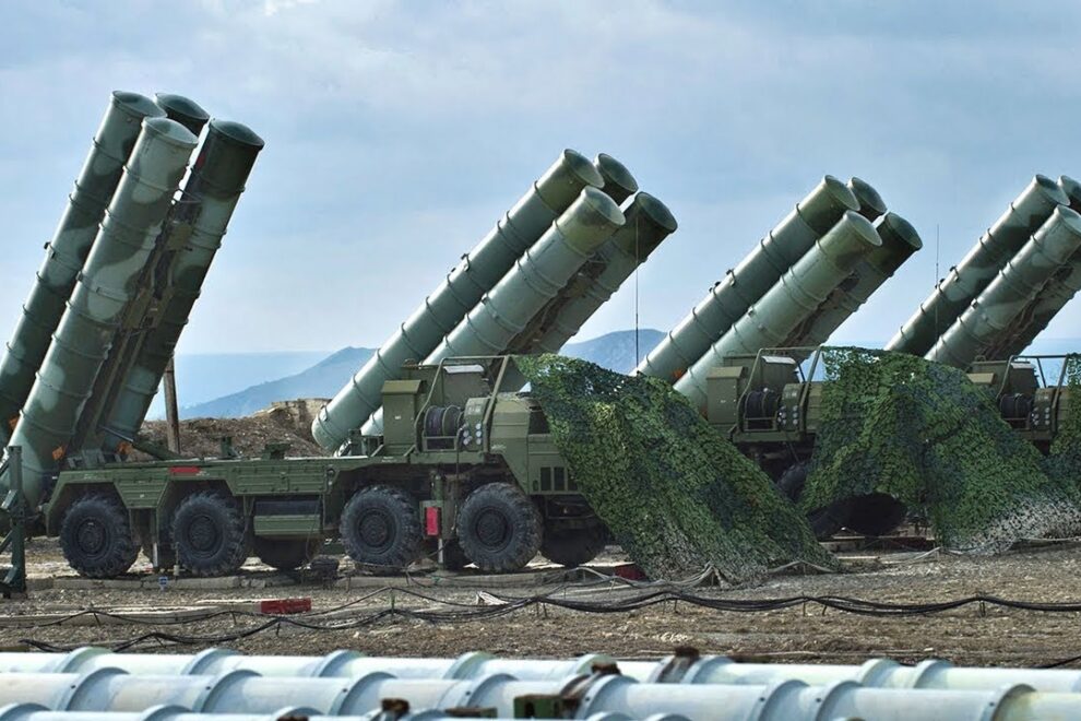 S-400 vs Patriot: Η Κίνα παρέλαβε τα πρώτα ρωσικά αντιαεροπορικά συστήματα – ΒΙΝΤΕΟ – ΦΩΤΟ