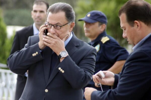 Εισβολή στο ΥΕΘΑ: με ποιον μίλησε ο Παναγιωτόπουλος πριν την καταστολή της εισβολής;