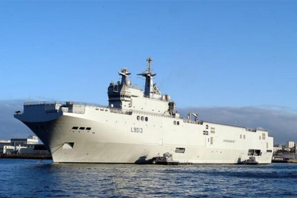 Ξεκίνησε η ναυπήγηση των Mistral στη Ρωσία