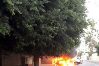 Λιβύη: Επίθεση διαδηλωτών στη ρωσική πρεσβεία – ΒΙΝΤΕΟ