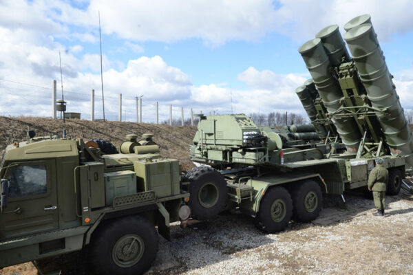 Ρωσικοί S-400 στα τουρκικά σύνορα