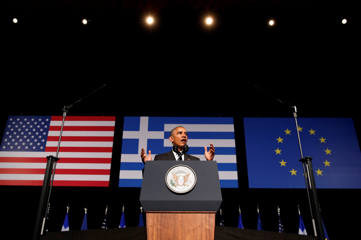 Ιστορική ομιλία Ομπάμα – Είπε: «Ζήτω η Ελλάς» και έστειλε μήνυμα οτι οι ΗΠΑ δεν θα φύγουν απο το ΝΑΤΟ