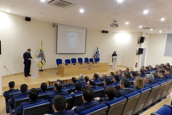 ΠΑ: Πραγματοποιήθηκε η τελετή απονομής πτυχίων στους σπουδαστες της 35ης Σειράς – ΦΩΤΟ
