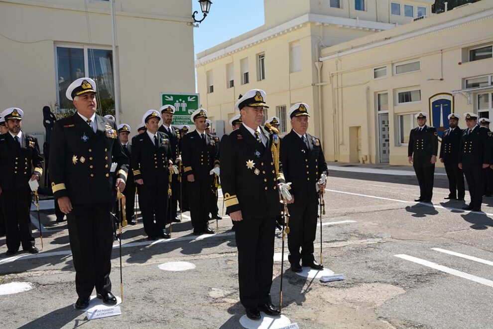 Πολεμικό Ναυτικό: Έγινε η τελετή παράδοσης παραλαβής Διοικητού Υπηρεσίας Φάρων – ΦΩΤΟ