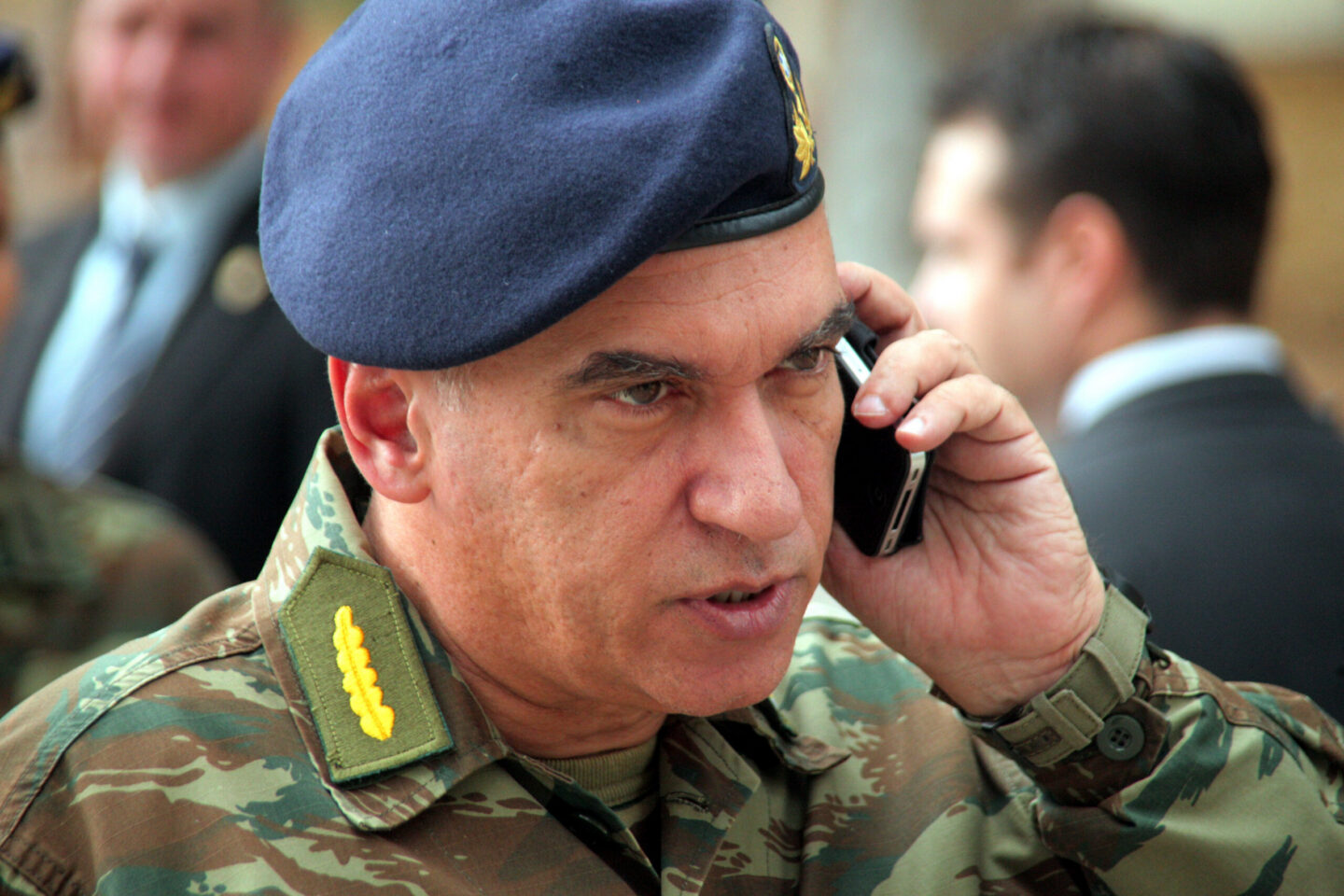 Ο Κωσταράκος συγγραφέας – Και δεύτερο βιβλίο μετά από τα αποφθέγματα!
