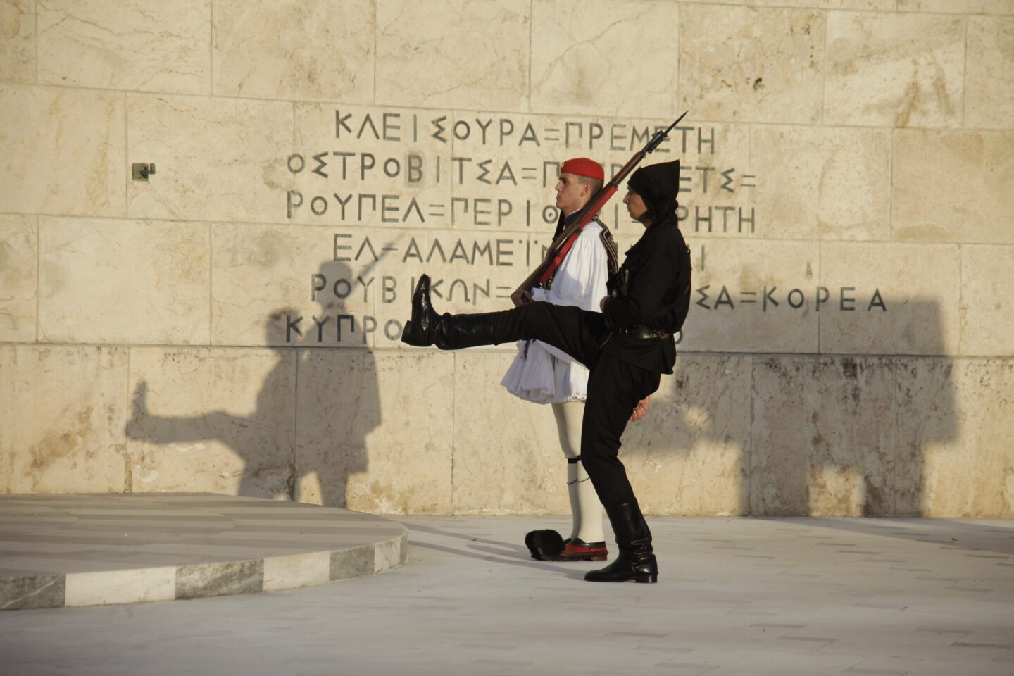 Ο Φίλης “ανάβει” νέες φωτιές με δήλωση για τη Γενοκτονία των Ποντίων