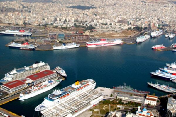 Γιατί οι ακτοπλοϊκές εταιρείες δεν δέχονται τις καταστάσεις επιβίβασης στρατιωτικών