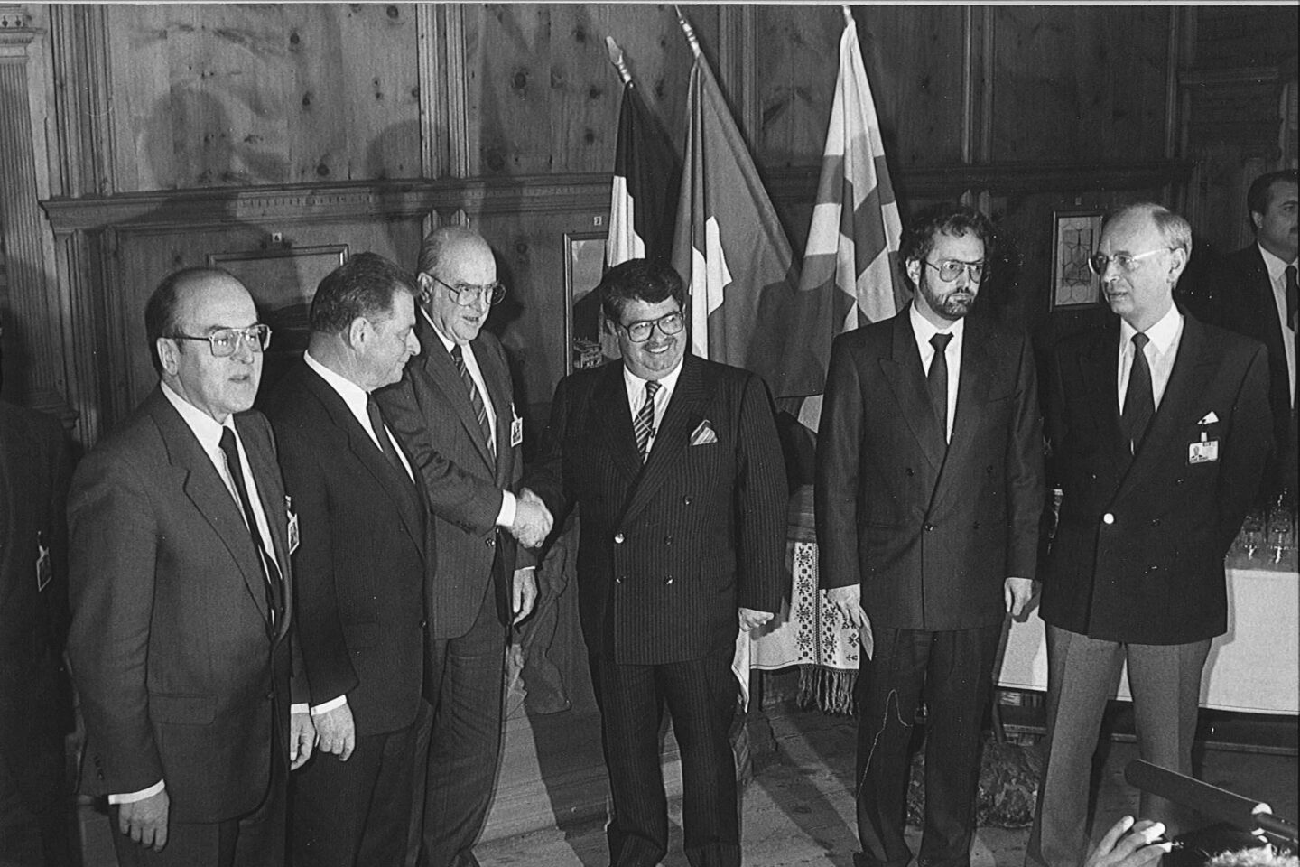 ΚΡΙΣΗ ΜΑΡΤΗΣ 1987: Τελικά ποιος κέρδισε;