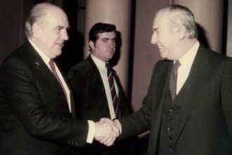 Ο Δροσογιάννης σε μια συνέντευξη ντοκουμέντο,στον Α.Κακαρά.