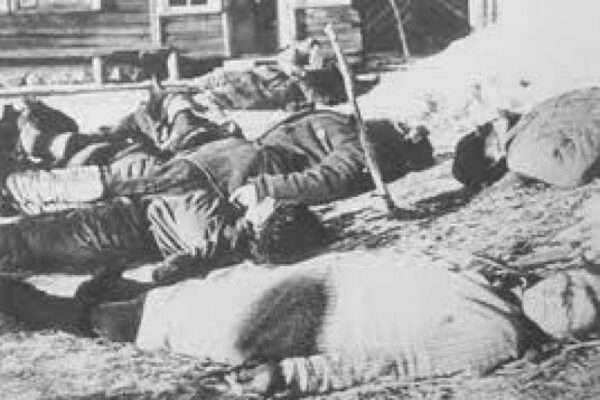 Η Βέρμαχτ εκτελεί χιλιάδες Ιταλούς στην Κεφαλονιά! Η τραγωδία του 1943 σε βίντεο