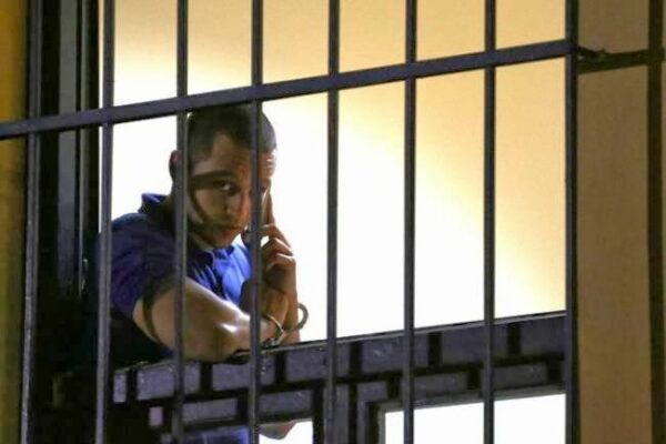 “Και τώρα τι θα κάνουμε χωρίς τον Κασιδιάρη”; Πολλά πρέπει να γίνουν για τη ΧΑ
