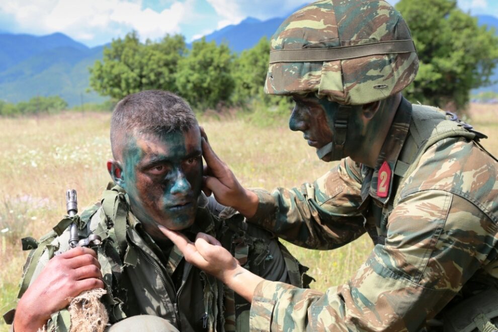 Πάμε σ΄ ένα “στρατό ανωτάτων”; Το όριο των 58 ετών για σύνταξη και τα πραγματικά προβλήματα των ΕΔ