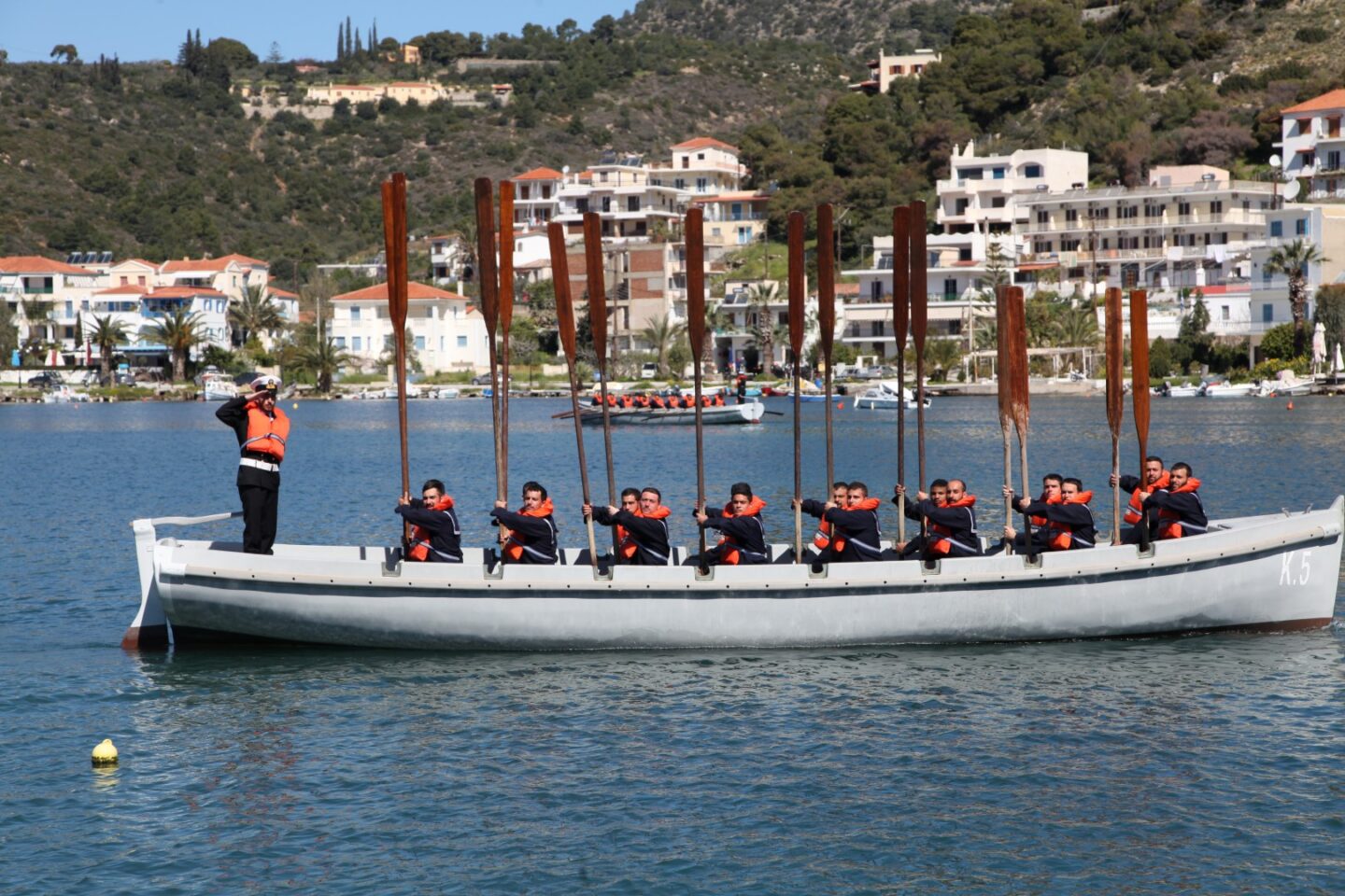 Στρατιωτικοί: “Κουπί” και επί “Δεξιάς” και επί “Αριστεράς”