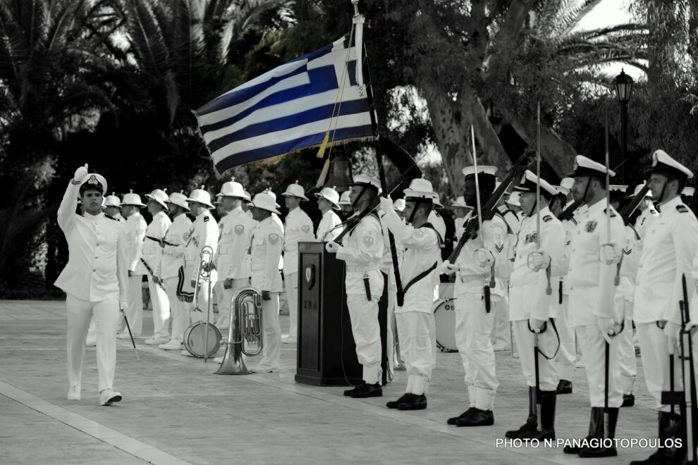 ΒΑΣΕΙΣ 2015: Οι πίνακες με τα μόρια των στρατιωτικών σχολών