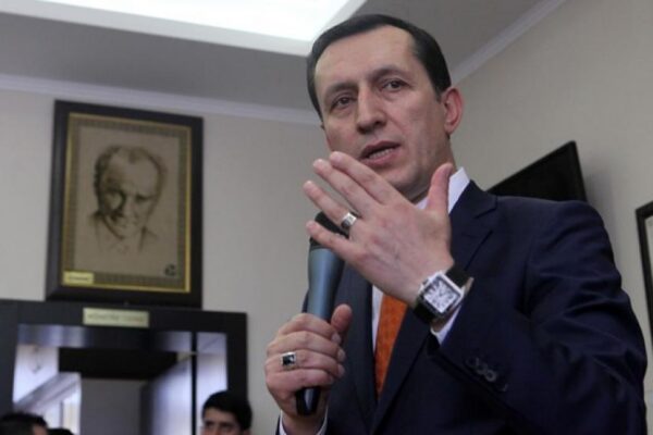 Προκαλεί από τη Θράκη ο Τούρκος αντιπρόεδρος που ζητά “το δίκιο των αδελφών του”
