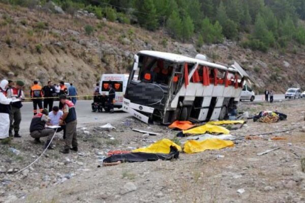 Τραγωδία στην Τουρκία με 13 νεκρούς και 28 τραυματίες – ΒΙΝΤΕΟ