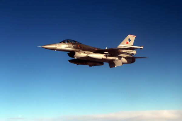 Τουρκικά F-16 πέταξαν πάνω από ελληνικά νησιά