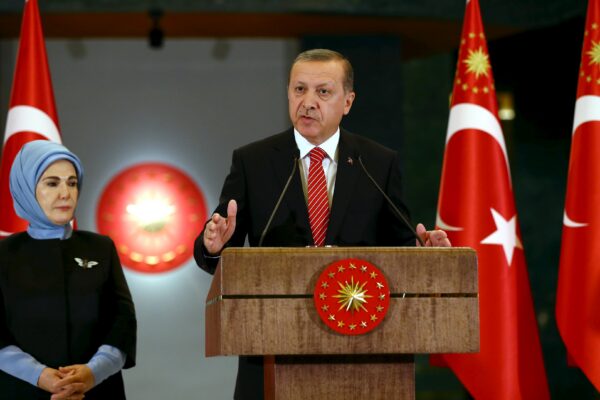 “Έχει θέση στο NATO η Τουρκία”; Αμερικανοί στρατηγοί ζητούν την αποβολή της