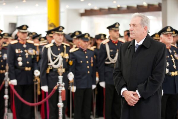 “Ανάμνηση η κρίση σύντομα” θέλει να πιστεύει ο ΥΕΘΑ