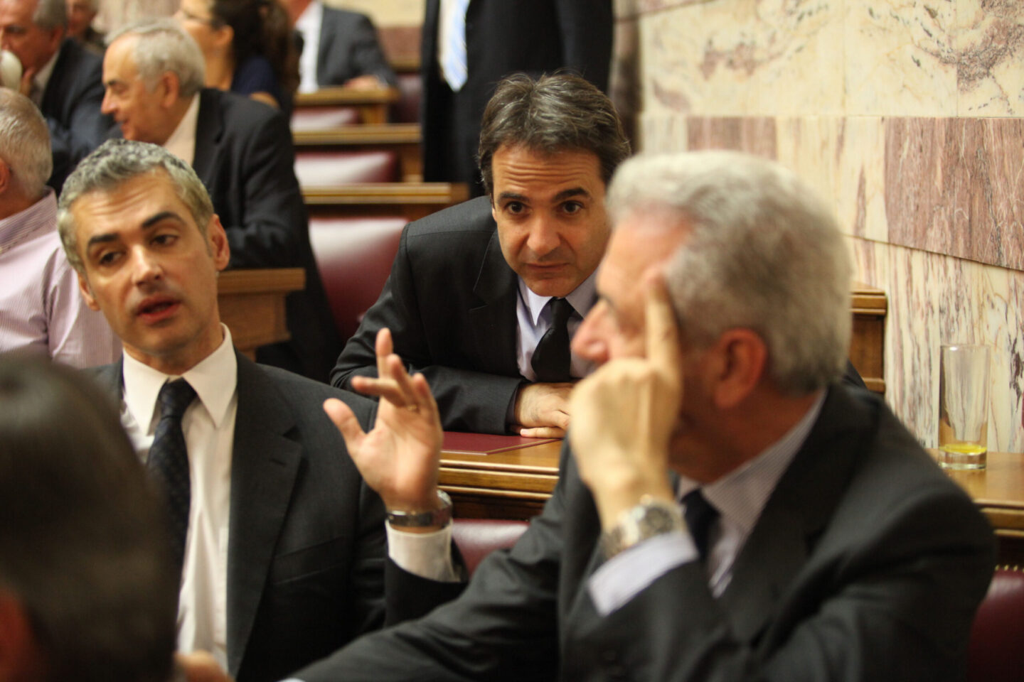 Προσλήψεις συγγενών πεσόντων των Ενόπλων Δυνάμεων – Απόφαση Αβραμόπουλου Μητσοτάκη