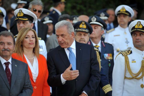 ‘Έλιωσαν οι πάγοι” Αβραμόπουλου – Γεννηματά στο δείπνο της Αγίας Μαρίνας;