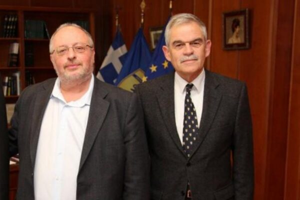 Ο Ρώσος πρέσβης με Ήσυχο-Τόσκα