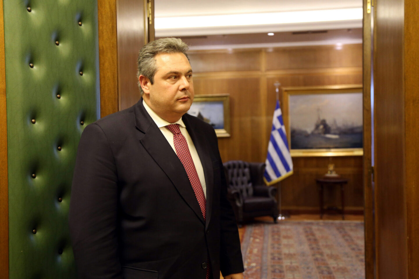 Καμμένος στην Bild: “Δεν θα φύγουμε μόνοι μας από την ευρωζώνη”!