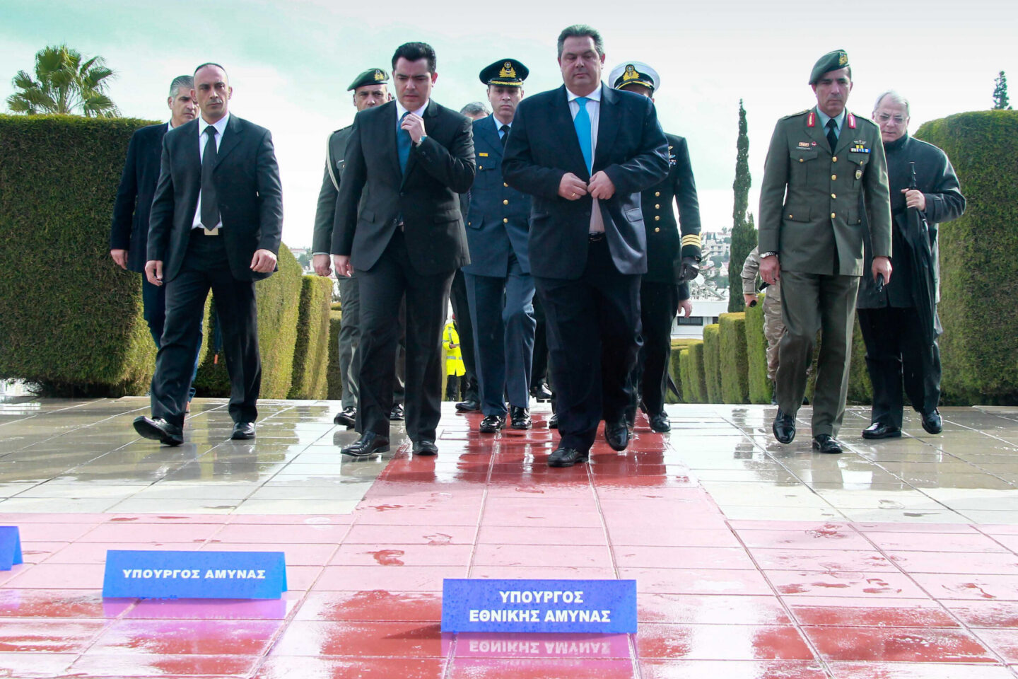 Στην ΕΛΔΥΚ ο Πάνος Καμμένος – Τι είπε στους στρατιώτες της