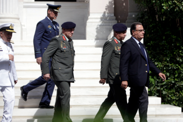 Ένας χρόνος με τον “κόκκινο Πάνο” στο ΥΠΕΘΑ – Οι επιλογές τα λάθη και οι 3 “χαμένοι” Αρχηγοί