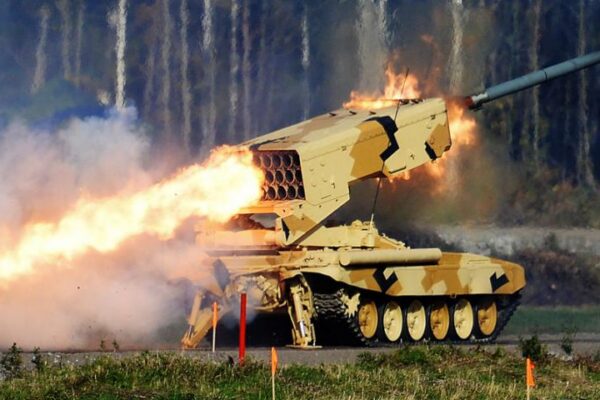 TOS-1 Buratino: Το οπλικό σύστημα – προσωποποίηση της ρωσικής δύναμης πυρός- ΦΩΤΟ – ΒΙΝΤΕΟ