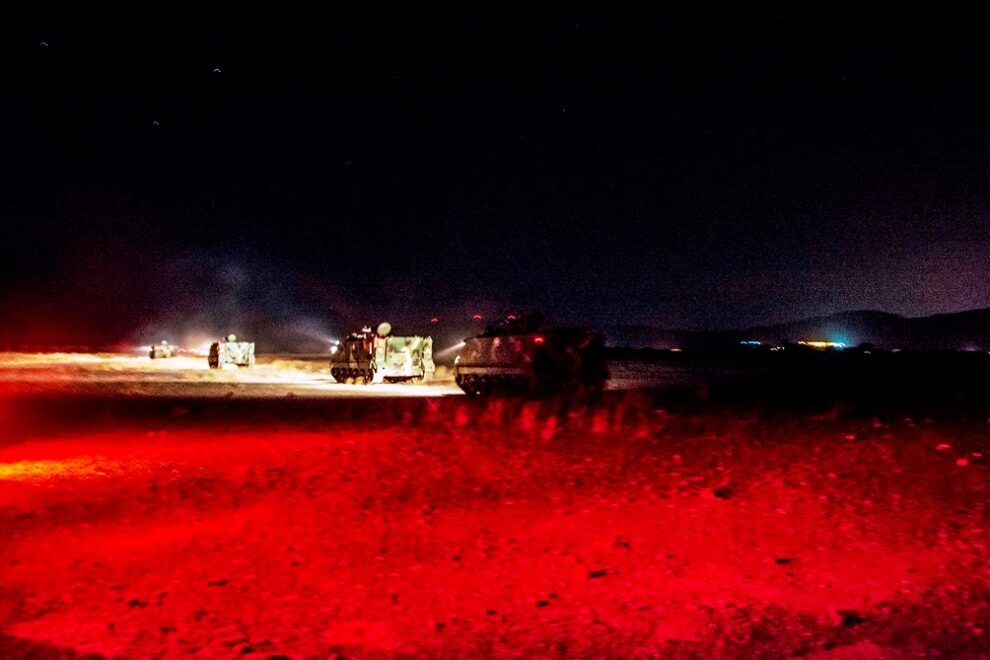 Ρόδος: Νυχτερινή απόβαση πεζοναυτών με drones! – ΦΩΤΟ