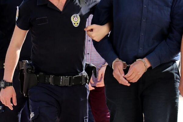 Τουρκία: Νέος γύρος εκκαθαρίσεων σε Αεροπορία και Στρατοχωροφυλακή από τον Ενρτογάν