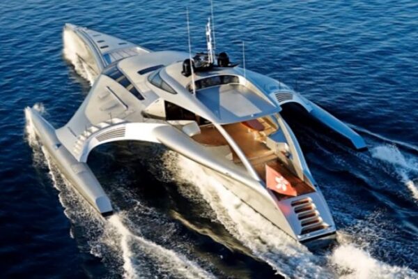 Σκόπελος: Το εκπληκτικό super yacht «Adastra» έδεσε στο λιμάνι και τρέλανε κόσμο – ΒΙΝΤΕΟ