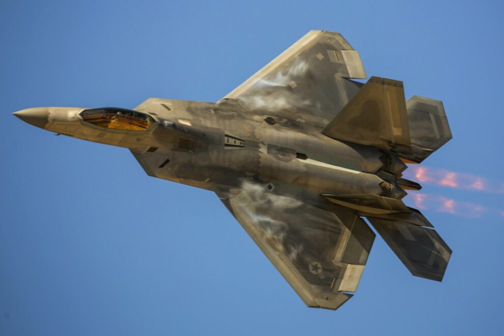 f-22