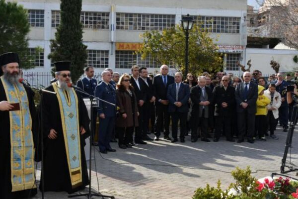ΓΕΑ: Σε έντονο κλίμα συγκίνησης η επιμνημόσυνη Δέηση Πεσόντων Όρους Όθρυς – ΦΩΤΟ
