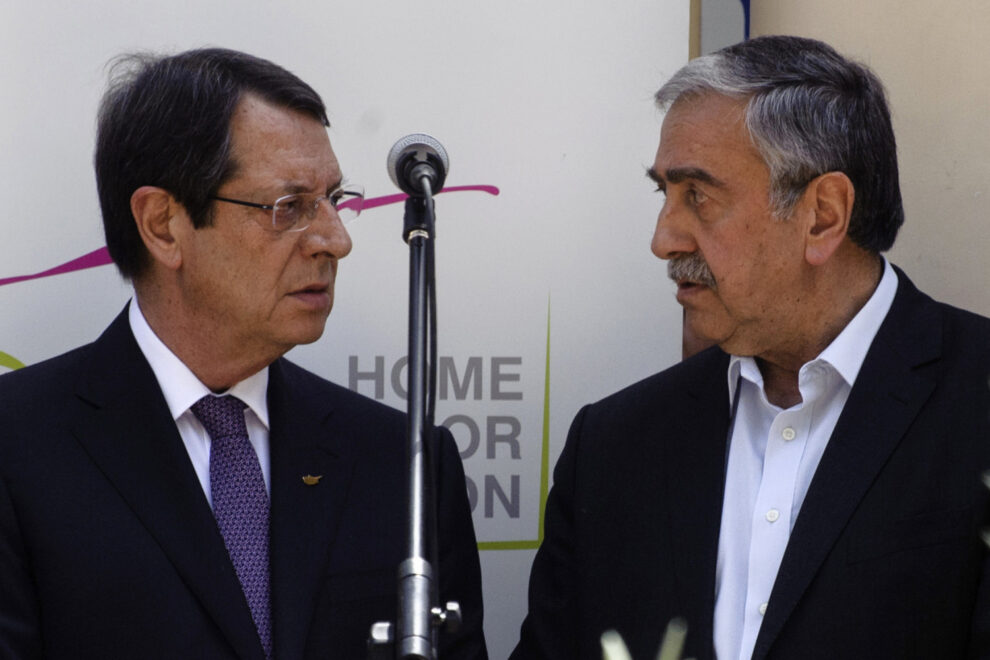 Κυπριακό: Ύπουλο παιχνίδι της Τουρκίας – Λένε πως καταλήγει η διαπραγμάτευση