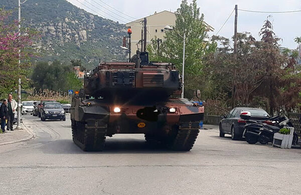 Καβάλα: Βγήκαν στους δρόμους τα Leopard