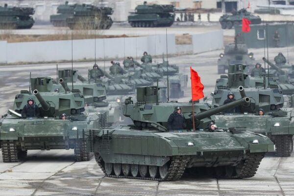 T-14 Armata: Μπαίνει στην τελική φάση δοκιμών το ρωσικό άρμα μάχης τρίτης γενιάς
