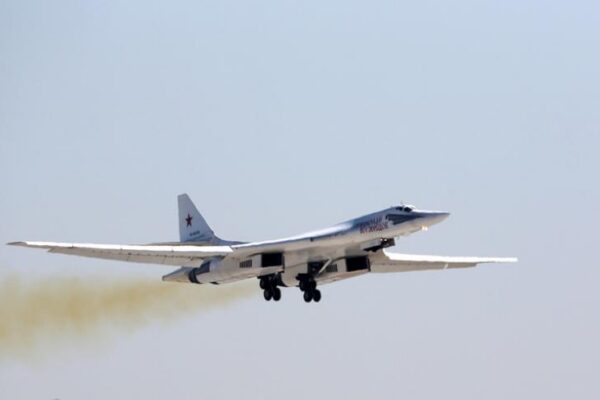 Tu-160: Aναβάθμιση του τρομερού βομβαρδιστικού και πυρομαχικά με ουράνιο θέλει η Ρωσία – ΦΩΤΟ