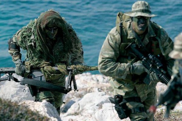 Συναγερμός σε Ρόδο, Κω, Σύμη – Πληροφορίες ότι πραξικοπηματίες θα αυτομολήσουν