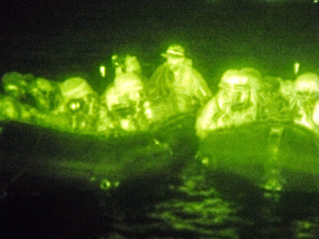 Τα κομάντο της 13ης ΔΕΕ βγήκαν νύχτα στα νησιά του Αιγαίου - ΦΩΤΟ 