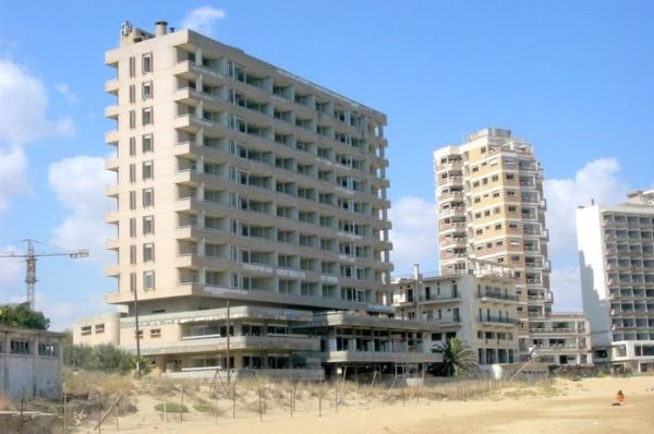 Η Αμμόχωστος πόλη-φάντασμα: 39 χρόνια μετά - Γιώργος Σαχίνης - Νέα Κρήτη