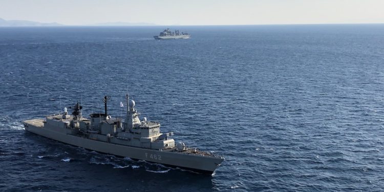 ΓΕΝ: Εντυπωσιακές εικόνες από τη συνεκπαίδευση με το Γερμανικό Ναυτικό