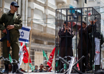 Ισραήλ: Παρέλαβε οστά αγνοούμενου στρατιώτη και απελευθερώνει δύο Σύριους κρατούμενους